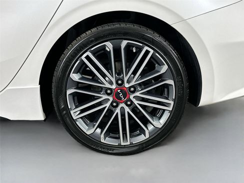 Used 2023 Kia Forte GT w/ GT2 Package image 31