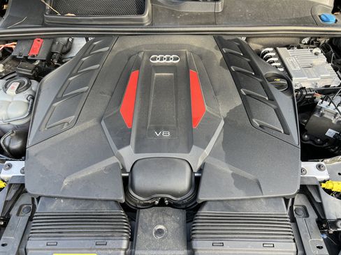 Used 2022 Audi SQ7 Prestige image 34