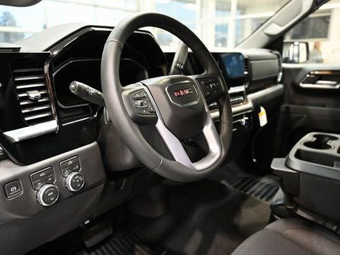 New 2026 GMC Sierra 1500 Elevation image 19