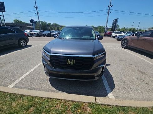 Used 2024 Honda Pilot EX-L image 11