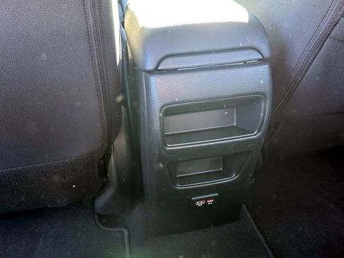 Used 2019 Nissan Sentra SV w/ Special Edition Package image 14