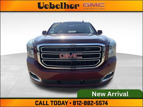 Used 2018 GMC Yukon XL SLT w/ Open Road Package AWD/4WD image 15