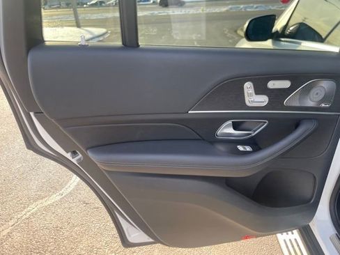 Certified 2022 Mercedes-Benz GLS 450 4MATIC image 12