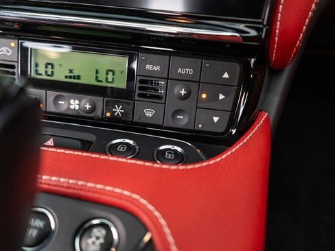 Used 2018 Maserati GranTurismo MC RWD image 95