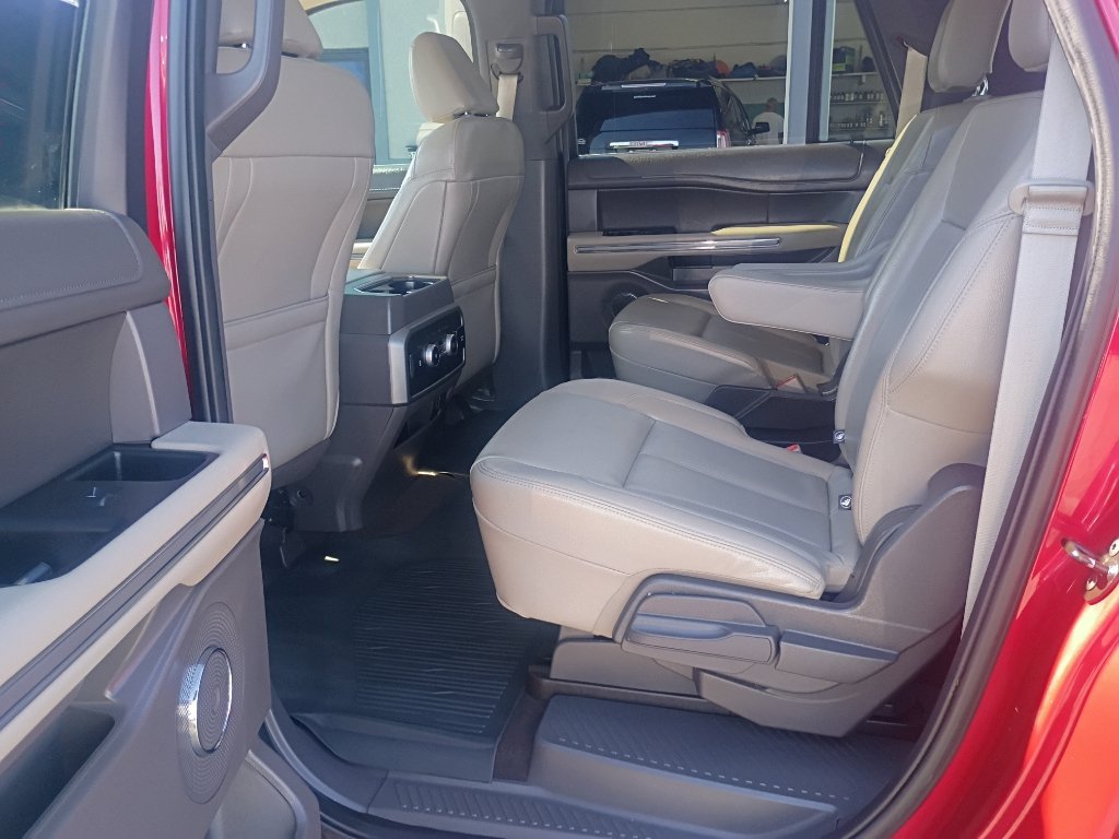 Used 2021 Ford Expedition Max XLT AWD/4WD image 12