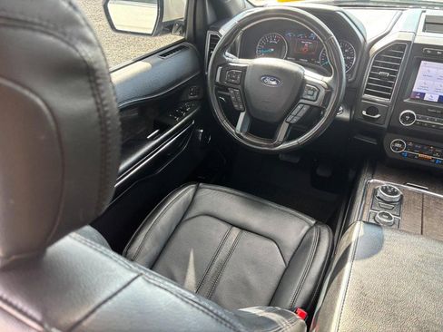 Used 2020 Ford Expedition Max Limited w/ Equipment Group 302A AWD/4WD image 15