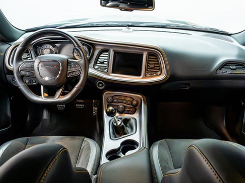 Used 2022 Dodge Challenger R/T Scat Pack image 13