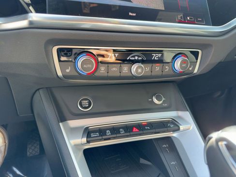 New 2025 Audi Q3 2.0T Premium image 18