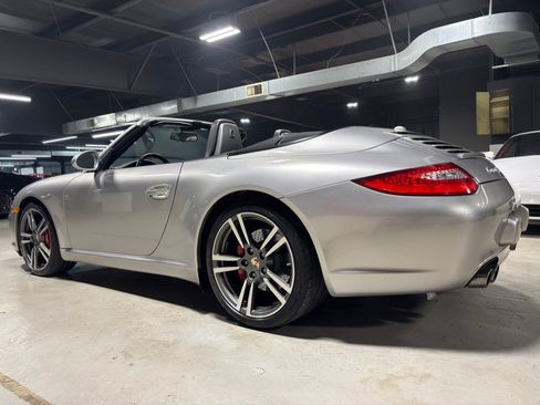 Used 2011 Porsche 911 Carrera S RWD image 8