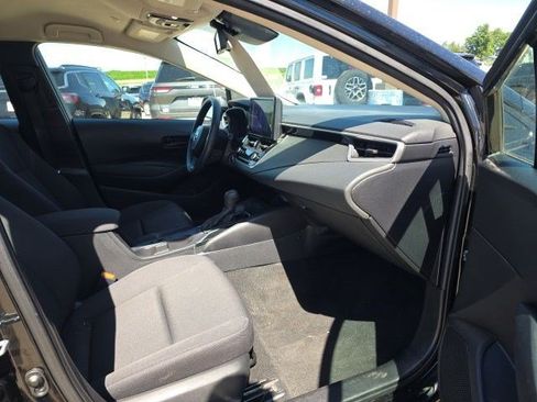 Used 2023 Toyota Corolla LE FWD image 12