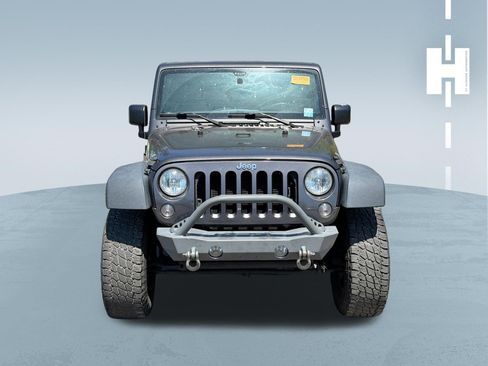 Used 2017 Jeep Wrangler Unlimited Sport w/ Quick Order Package 24S AWD/4WD image 3