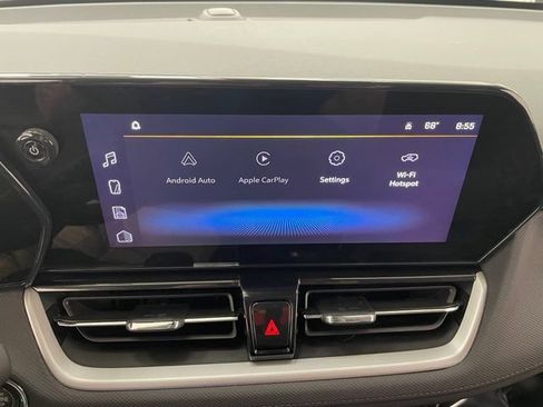 Certified 2024 Chevrolet TrailBlazer LT FWD image 3