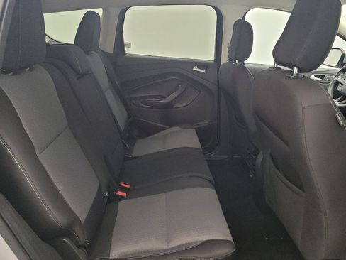 Used 2019 Ford Escape SE FWD image 19