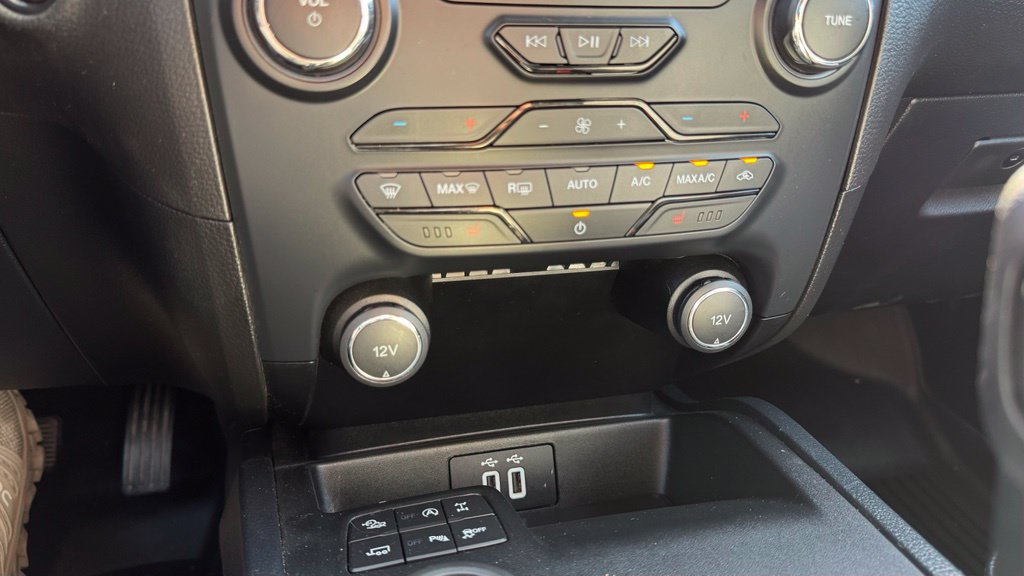 Used 2021 Ford Ranger Lariat w/ FX4 Off-Road Package AWD/4WD image 19