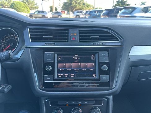 Used 2019 Volkswagen Tiguan S FWD image 23