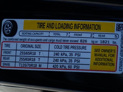 Used 2023 Chevrolet Traverse LT FWD image 50