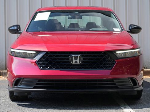 Used 2023 Honda Accord Sport image 6