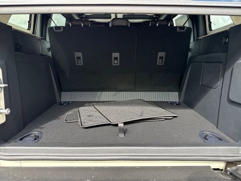 New 2025 Ford Bronco Badlands image 21