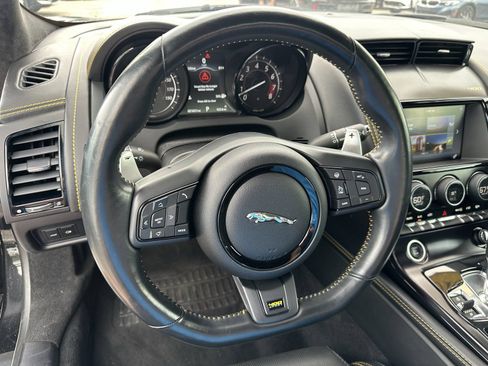 Used 2018 Jaguar F-TYPE 400 Sport RWD image 17