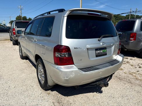Used 2007 Toyota Highlander 2WD V6 image 3