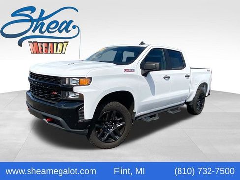 Certified 2022 Chevrolet Silverado 1500 Custom Trail Boss w/ LPO, Dark Essentials Package image 1