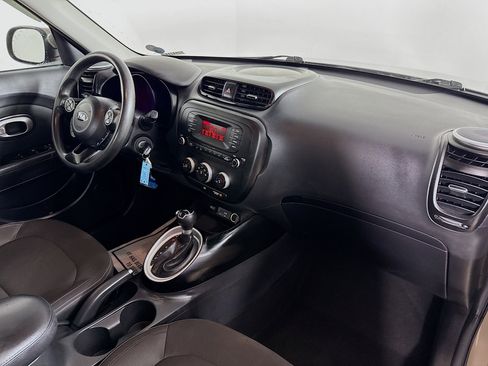 Used 2016 Kia Soul image 33