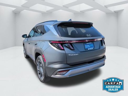 Certified 2025 Hyundai Tucson Limited AWD/4WD image 7