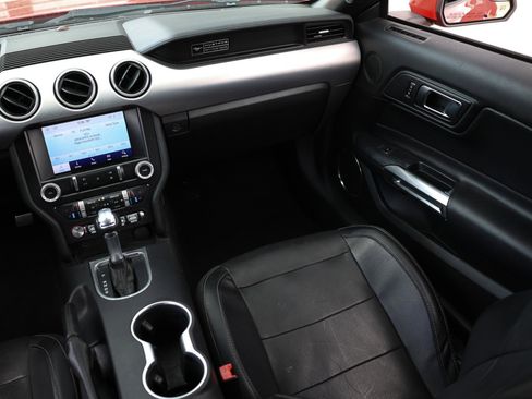 Used 2020 Ford Mustang Premium image 29