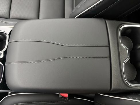 New 2026 Buick Enclave Avenir image 33