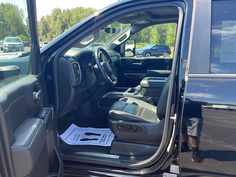 Used 2022 Chevrolet Silverado 3500 LTZ w/ LTZ Plus Package AWD/4WD image 10