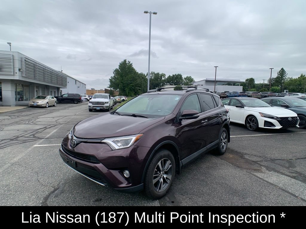 Used 2017 Toyota RAV4 XLE w/ Plus Extra Value Package AWD/4WD image 8
