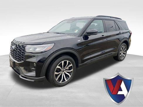 Used 2025 Ford Explorer ST-Line AWD/4WD image 1