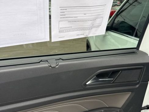 Used 2023 Volkswagen Atlas SE w/ Panoramic Sunroof Package image 29