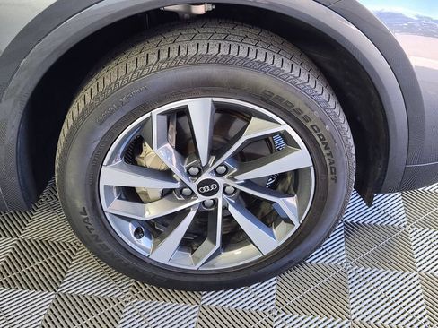 Used 2024 Audi Q5 2.0T Premium Plus AWD/4WD image 9