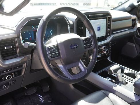 Used 2024 Ford F150 Lariat w/ Tow/Haul Package AWD/4WD image 17