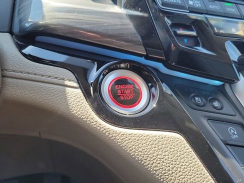 Certified 2024 Honda Odyssey Elite image 27