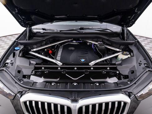 New 2026 BMW X5 xDrive40i w/ Climate Comfort Package image 32