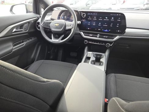 Certified 2026 Chevrolet Equinox EV LT image 25