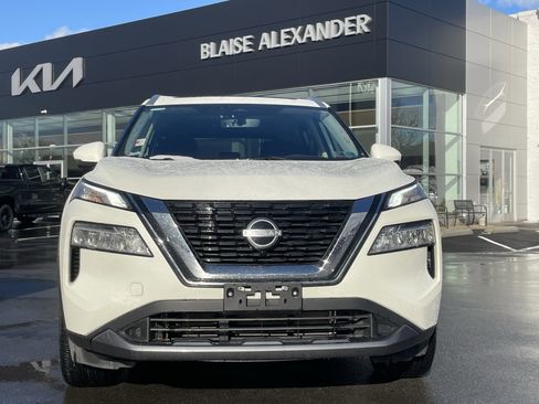 Used 2023 Nissan Rogue SL image 9