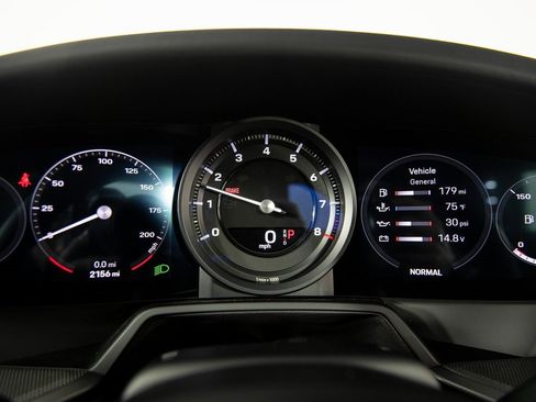 Certified 2024 Porsche 911 Carrera image 31