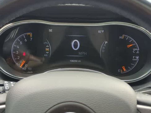 Used 2019 Jeep Grand Cherokee Altitude AWD/4WD image 35