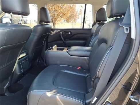 Used 2022 INFINITI QX80 Luxe w/ Cargo Package image 13