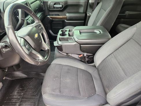 Used 2021 Chevrolet Silverado 1500 LT w/ Fleet Comfort Package AWD/4WD image 8