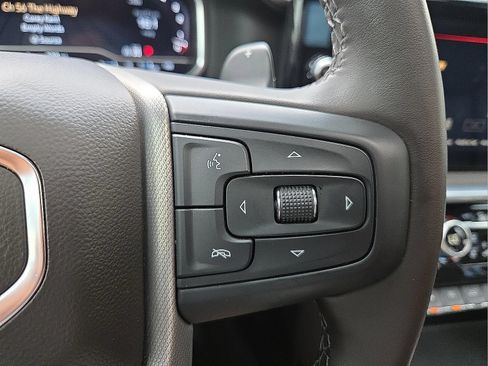 Used 2023 GMC Sierra 1500 Denali AWD/4WD image 11