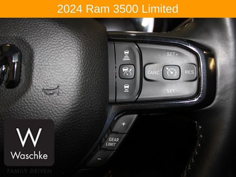 Used 2024 RAM 3500 Limited image 32