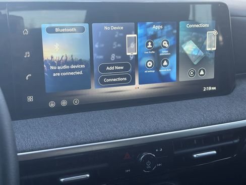 New 2026 Nissan Kicks S image 18