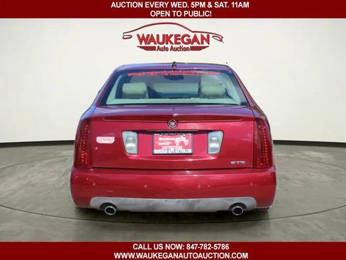 Used 2005 Cadillac STS RWD image 6