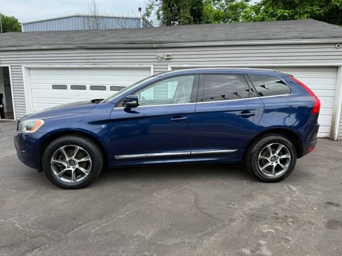 Used 2015 Volvo XC60 T6 Platinum AWD/4WD image 4