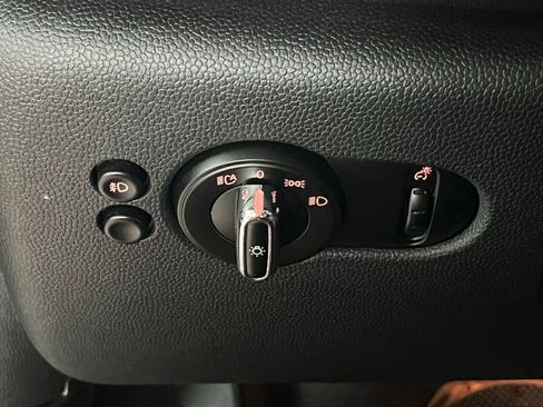 Used 2017 MINI Cooper S image 35