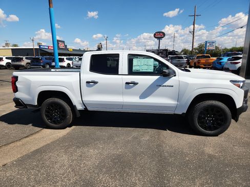 New 2026 Chevrolet Colorado W/T w/ WT Custom Package image 5